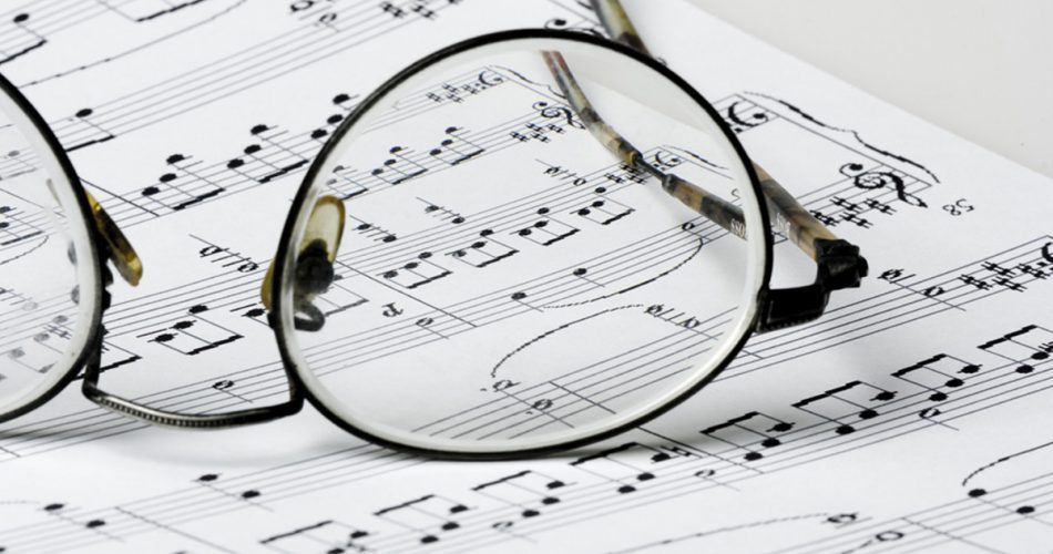 فواید گوش دادن به آهنگ‌های کلاسیک در دوران بارداری