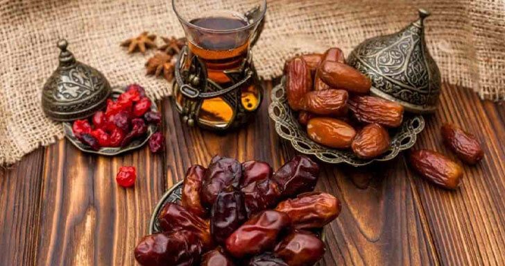 مشخصات تغذیهای خرما