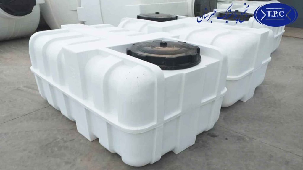 White plastic containers with black lidsAI-generated content may be incorrect.