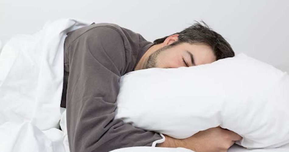 چرا لباس خواب نباید همان لباس خانه باشد